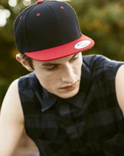 2-Tone classic snapback - Musta/Punainen